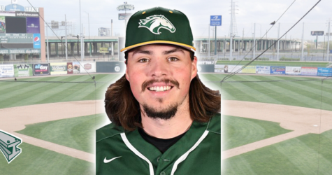 RailCats ink RHP May to first pro contract